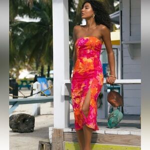 LULUS Bold Tendencies Fuchsia Floral Strapless Cutout Midi Dress, large